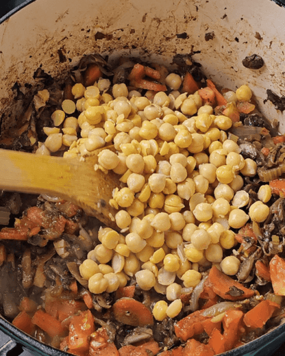 Sopa vegana de garbanzos y champiñones Klishi